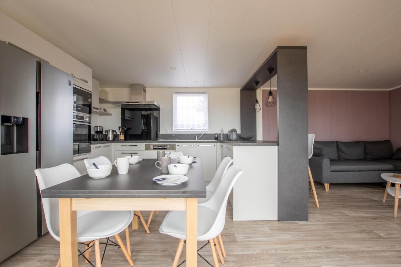 Chalet Pour 6, Residence De Vacances Avec Piscine Bretignolles-sur-Mer Luaran gambar