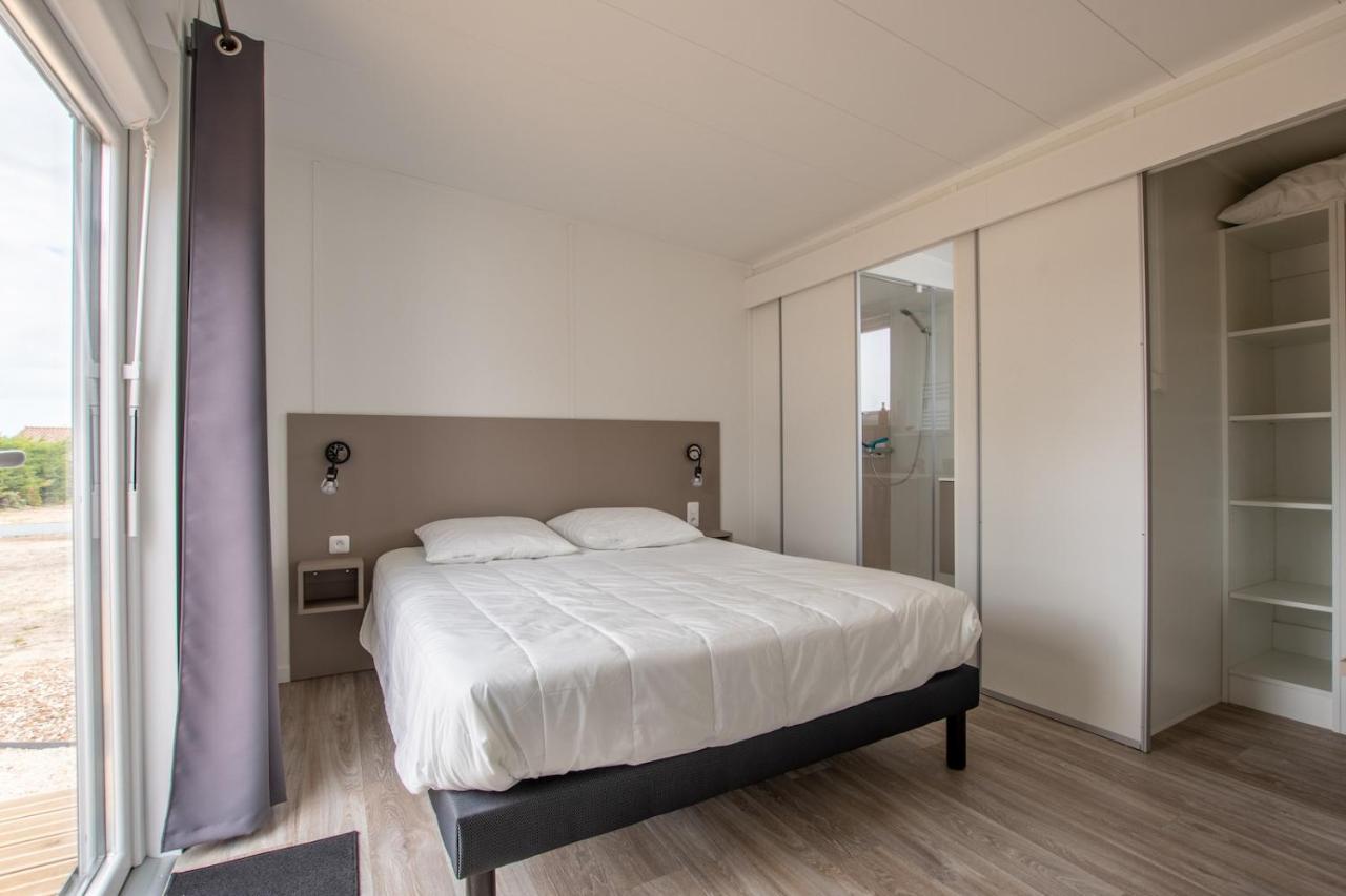Chalet Pour 6, Residence De Vacances Avec Piscine Bretignolles-sur-Mer Luaran gambar